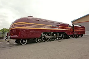 Images Dated 19th May 2009: 1976-7000 - LMSR 4-6-2 8P Coronation Class No. 46229 Duchess of Hamilton - 2009