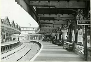 Images Dated 14th June 2013: Accrington station, Lancashire & Yorkshire Railway, 1914