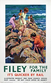 Seaside Gallery: Filey for the Family, LNER poster, 1935