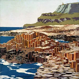 Images Dated 21st July 2003: The Giants Causeway, Northern Ireland, 1923-1947