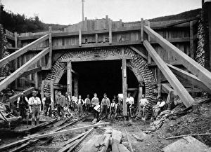 Reconstructing Gills Corner tunnel, 1892 Reconstructing Gills Corner tunnel, 1892