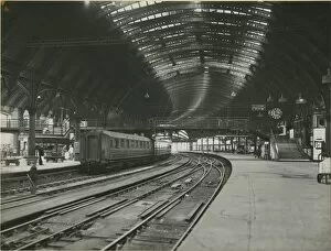 Images Dated 17th June 2014: York station, London & North Eastern Railway, 27 June 1939