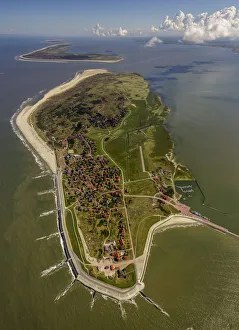 Aerial view, groynes protection against land being washed away, Wadden Sea, Baltrum Aerial view, groynes protection against land being washed away, Wadden Sea, Baltrum
