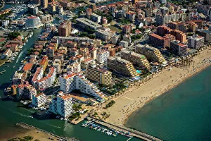 Images Dated 23rd July 2014: Aerial view, high-rise buildings, holiday resort on the beach, Roses, Golf de Roses, Catalonia