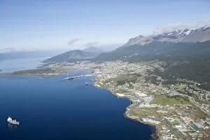 Images Dated 8th February 2006: Aerial View of Ushuaia