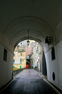 Images Dated 20th November 2010: Amalfi tunnels under old, historic town