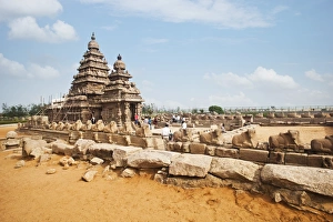 Ancient Shore Temple at Mahabalipuram, Kanchipuram District, Tamil Nadu, India Ancient Shore Temple at Mahabalipuram, Kanchipuram District, Tamil Nadu, India