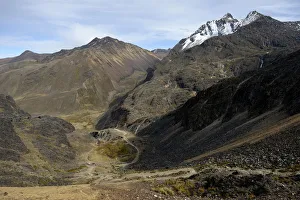 Andean landscape, Takesi Inca pass, Minas de San Francisco, Department of La Paz, Bolivia Andean landscape, Takesi Inca pass, Minas de San Francisco, Department of La Paz, Bolivia