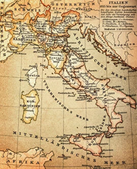 Geographical Locations Gallery: Antquie Map of Italy