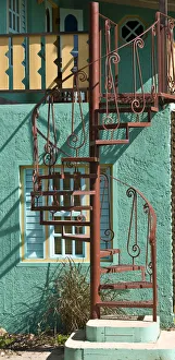 <b class=qtipBold><figcaption>Architecture Gallery</figcaption></b><br>Fine Art Storehouse Architecture Gallery<br><em>© This content is subject to copyright.</em> Architecture Gallery