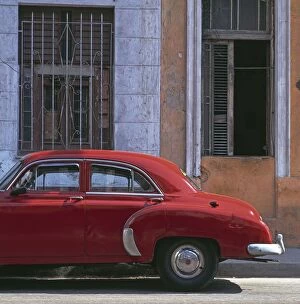 Images Dated 16th October 2008: automobile, car, cuba, day, havana, nobody, old-fashioned, outdoor, parked, retro