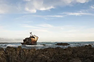 bay, cape agulhas, cloud, color image, colour image, damaged, day, daytime, horizontal bay, cape agulhas, cloud, color image, colour image, damaged, day, daytime, horizontal