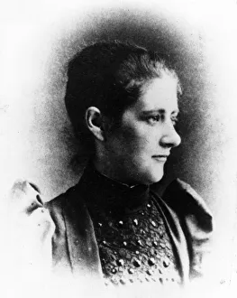 <b class=qtipBold><figcaption>Beatrix Potter</figcaption></b><br>1889: English writer (Helen) Beatrix Potter (1866 - 1943). (Photo by Hulton Archive/Getty Images) Beatrix Potter