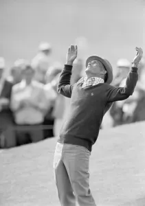 Chi Chi Rodriguez Raising His Arms Print, Masters 1975