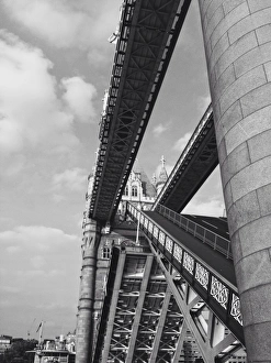 <b class=qtipBold><figcaption>Black and White</figcaption></b><br>Tower bridge open for ships. The process takes place once a day to allow tall ships to pass through.<br><em>© Copyright 2015. All rights reserved.</em> Black and White