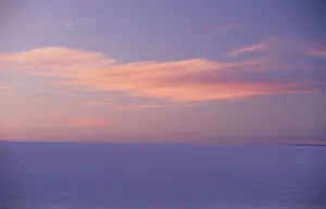 <b class=qtipBold><figcaption>Bolivia, Salar de Uyuni, sunrise</figcaption></b><br><em>© This content is subject to copyright.</em> Bolivia, Salar de Uyuni, sunrise