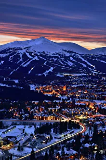 <b class=qtipBold><figcaption>Breckenridge Ski Resort Dusk</figcaption></b><br>This image was taken in Breckenridge, Colorado after sunset.<br><em>© MEI XU</em> Breckenridge Ski Resort Dusk