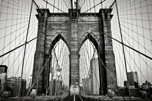 Images Dated 29th November 2009: Brooklyn Bridge Cable View