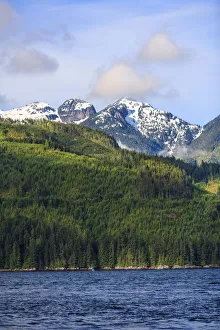 Campbell River and landscape, Vancouver Island, Northern British Columbia, Inside Passage Campbell River and landscape, Vancouver Island, Northern British Columbia, Inside Passage