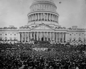 <b class=qtipBold><figcaption>Capitol Crowds</figcaption></b><br>4th March 1913: Crowds gathered outside The Capitol building in Washington D.C for the inauguration of President Woodrow Wilson, the 28th President of the United States of America. (Photo by Topical Press Agency/Getty Images)<br><em>© This content is subject to copyright.</em> Capitol Crowds