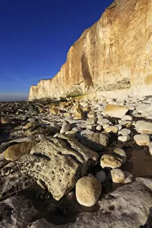 Images Dated 7th January 2014: Castle Hill Beach and Chalk Cliffs, Newhaven
