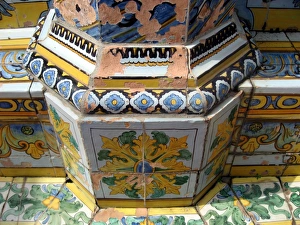 <b class=qtipBold><figcaption>Chiesa Santa Chiara, Naples, Italy</figcaption></b><br>Majolica, Great Cloister, Santa Chiara, Columns decorated with majolica tiles, Cloister of Poor Clares, 1742, by Domenico Antonio Vaccaro (1678-1745), Basilica of Santa Chiara, Naples (UNESCO World Heritage List, 1995), Campania, Italy, 18th century<br><em>© rhkamen</em> Chiesa Santa Chiara, Naples, Italy
