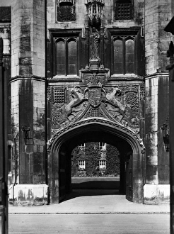 <b class=qtipBold><figcaption>Christ's College</figcaption></b><br>circa 1930: The gateway of Christ's College, Cambridge, depicting the college crest. (Photo by Herbert Felton/Herbert Felton/Getty Images)<br><em>© This content is subject to copyright.</em> Christ's College