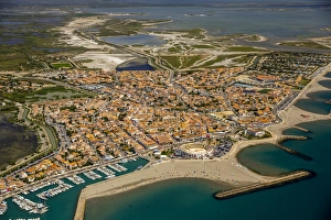 Coastline, city centre, Saintes-Maries-de-la-Mer, Camargue, Provence-Alpes-Cote dAzur, France Coastline, city centre, Saintes-Maries-de-la-Mer, Camargue, Provence-Alpes-Cote dAzur, France
