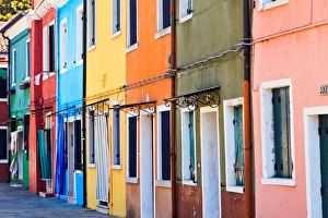 Images Dated 24th August 2011: Colourful homes