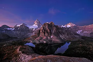 <b class=qtipBold><figcaption>Dawn at Mt. Assiniboine</figcaption></b><br>After late night shooting, we slept few hours and got up before 4 am, just to see this beautiful morning on Nub Peak in Canada.<br><em>© Mengzhonghua 2012</em> Dawn at Mt. Assiniboine