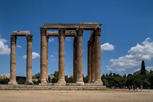 Elevated view of the Temple of Olympian Zeus Elevated view of the Temple of Olympian Zeus
