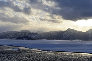 Evening mood at the frozen Lake Kussharo, Akan-Nationalpark, Kawayu Onsen, Hokkaido, Japan Evening mood at the frozen Lake Kussharo, Akan-Nationalpark, Kawayu Onsen, Hokkaido, Japan