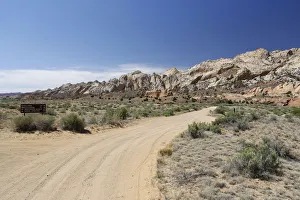 Fork in the Notom Bullfrog Road to Burr Trail Road, Capitol Reef National Park Fork in the Notom Bullfrog Road to Burr Trail Road, Capitol Reef National Park