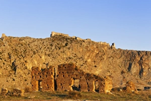 Fortress, ancient city of Anazarbus or Anazarbos, Anavarza, Dilekkaya, Cukurova, Adana Province, Turkey Fortress, ancient city of Anazarbus or Anazarbos, Anavarza, Dilekkaya, Cukurova, Adana Province, Turkey