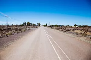 Images Dated 31st October 2012: fraserburg, karoo, great karoo, desert, road, national road, photography, color image