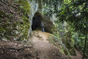 Frauenhohle cave, natural monument, Jurassic limestone, lower entrance on the Egloffstein Frauenhohle cave, natural monument, Jurassic limestone, lower entrance on the Egloffstein