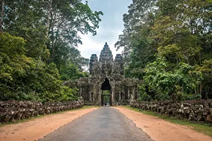 Gateway to Angkor Thom, Siem Reap, Cambodia Gateway to Angkor Thom, Siem Reap, Cambodia