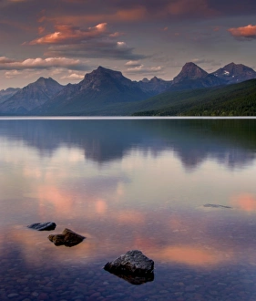 <b class=qtipBold><figcaption>Glacier National Park</figcaption></b><br>Sunset at Lake McDonald in Glacier NP<br><em>© Russell Burden</em> Glacier National Park