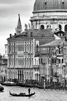 <b class=qtipBold><figcaption>Gondola in the Grand Canal</figcaption></b><br>Venice, Italy<br><em>© Michael Cook Altai World Photography</em> Gondola in the Grand Canal