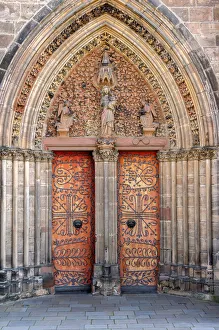Gothic St. Elizabeths Church, portal with a pointed arch, Marburg, Hesse, Germany Gothic St. Elizabeths Church, portal with a pointed arch, Marburg, Hesse, Germany