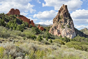 Gray Rock or Cathedral Rock, Garden of the Gods, red sandstone rocks, Colorado Springs Gray Rock or Cathedral Rock, Garden of the Gods, red sandstone rocks, Colorado Springs