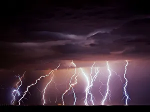 <b class=qtipBold><figcaption>Great Salt Lake, Utah; 'Sparky'</figcaption></b><br>lightning over the Great Salt Lake<br><em>© 2008 Scott Stringham</em> Great Salt Lake, Utah; 'Sparky'