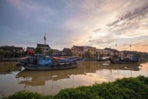 Hoi An Ancient Town Riverside at dusk, Vietnam Hoi An Ancient Town Riverside at dusk, Vietnam