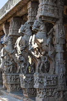 Horse statues, temple city of Srirangam, Tiruchirappalli, Tamil Nadu, India Horse statues, temple city of Srirangam, Tiruchirappalli, Tamil Nadu, India
