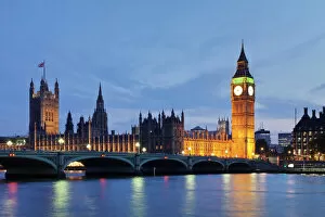 Atmosphere Collection: Houses of Parliament, Big Ben, Westminster Bridge, Thames, London, England, United Kingdom