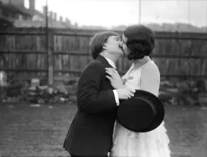 Fine Art Storehouse Print of Garden Kiss, April 1929