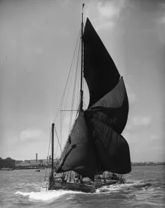 Vintage Sailing Vessel Prints: Full Sails