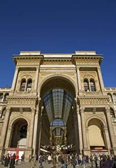 Italy, Milan. Galleria Vittorio Emanuele II Italy, Milan. Galleria Vittorio Emanuele II