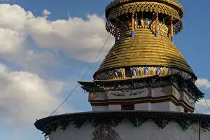 Photographers Collection: Kumbum Stupa in Gyangze, Tibet China