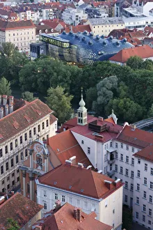 Kunsthaus, art house, river Mur, Palais Attems and Dreifaltigkeitskirche, Trinity Church Kunsthaus, art house, river Mur, Palais Attems and Dreifaltigkeitskirche, Trinity Church